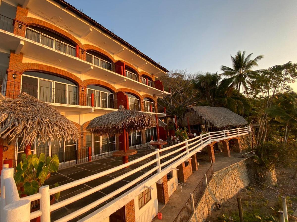 Traditional Sierra Leon Oceanfront Rooms - Adults Only Puerto Vallarta Exteriér fotografie