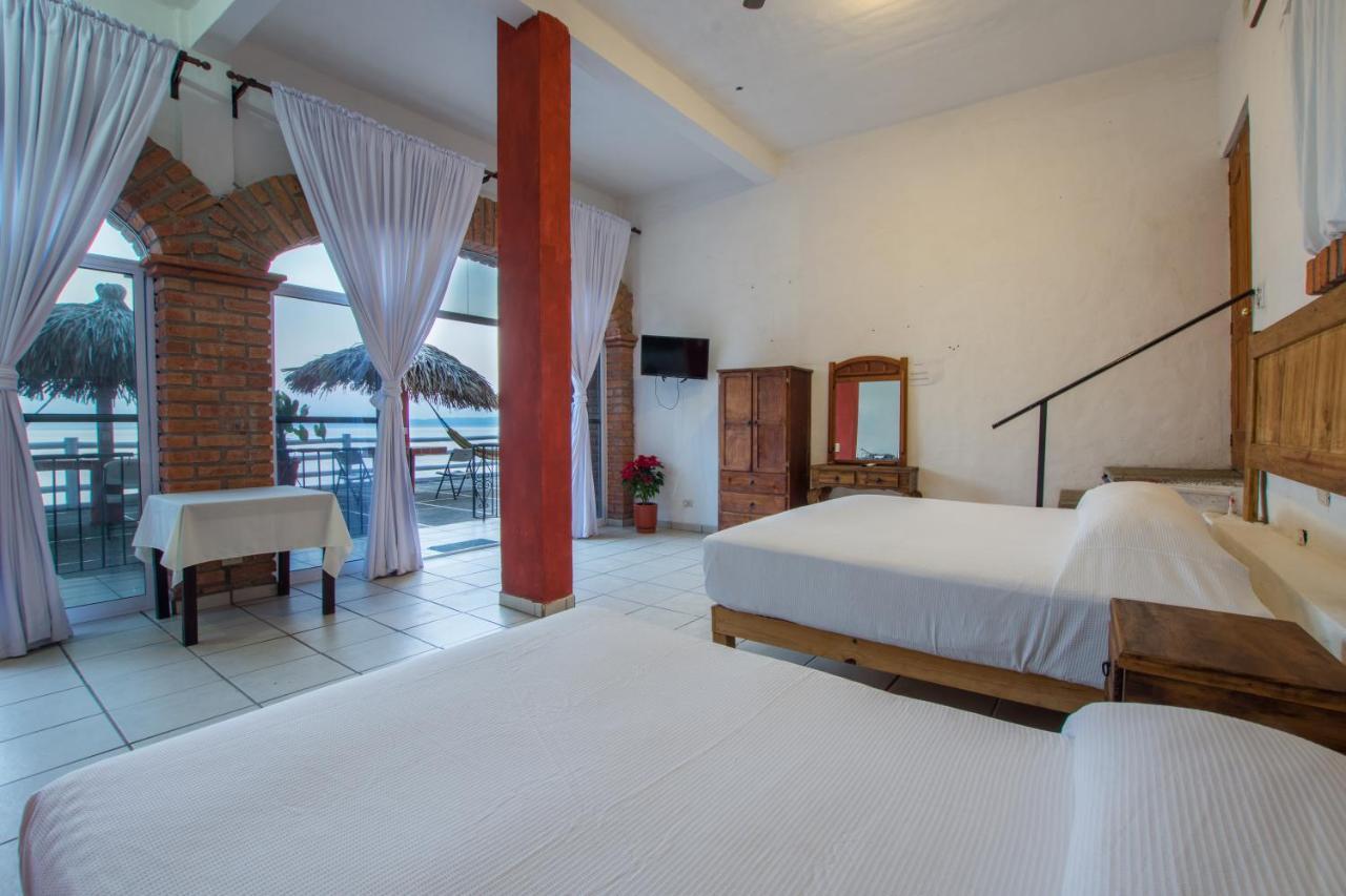 Traditional Sierra Leon Oceanfront Rooms - Adults Only Puerto Vallarta Exteriér fotografie