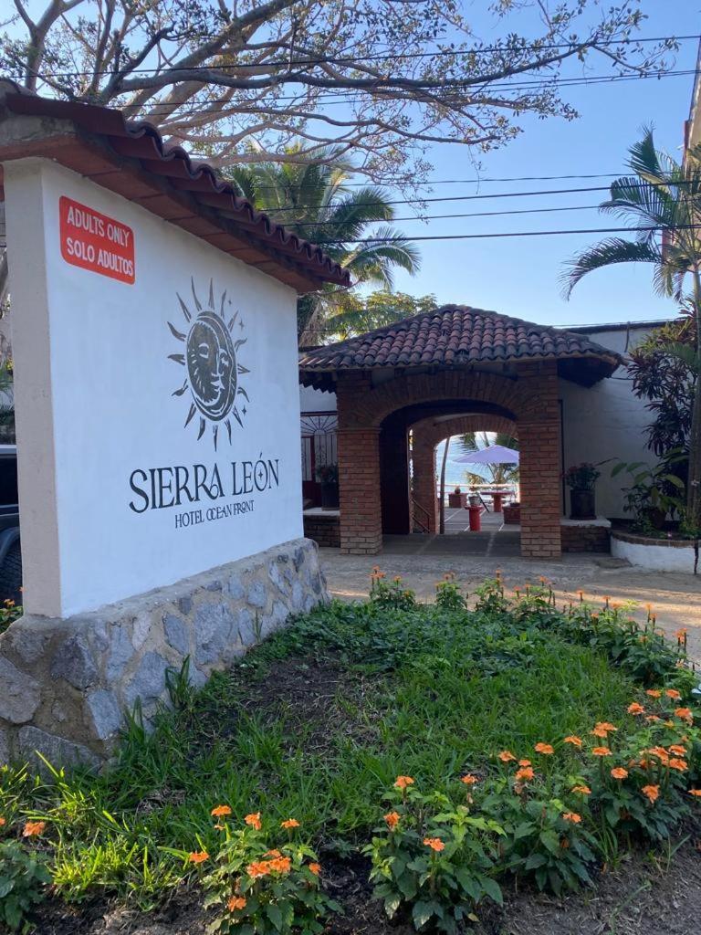 Traditional Sierra Leon Oceanfront Rooms - Adults Only Puerto Vallarta Exteriér fotografie